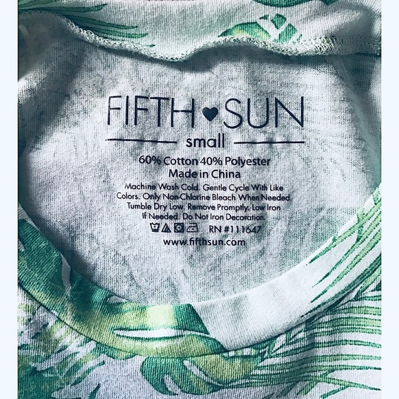 Fifth Sun Crop Tank Top Size Small - Picture 5 of 8